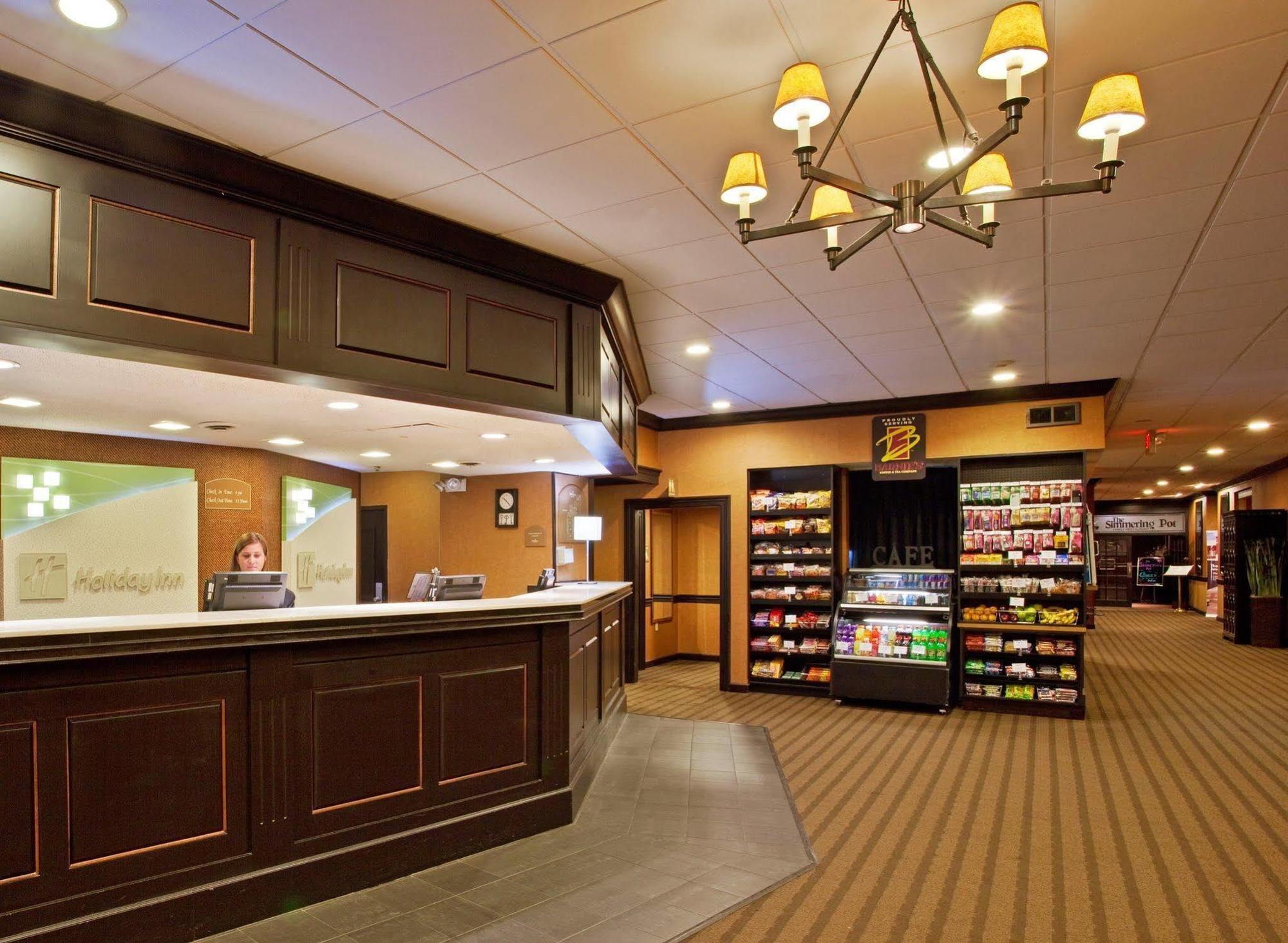 Best Western Plus Strongsville Cleveland Ngoại thất bức ảnh