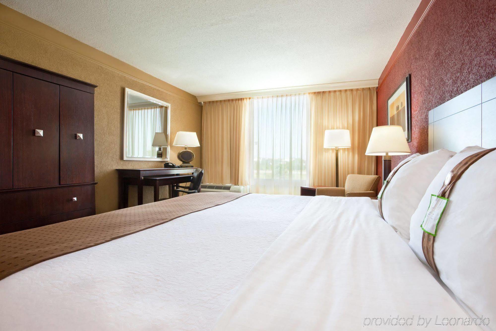 Best Western Plus Strongsville Cleveland Ngoại thất bức ảnh